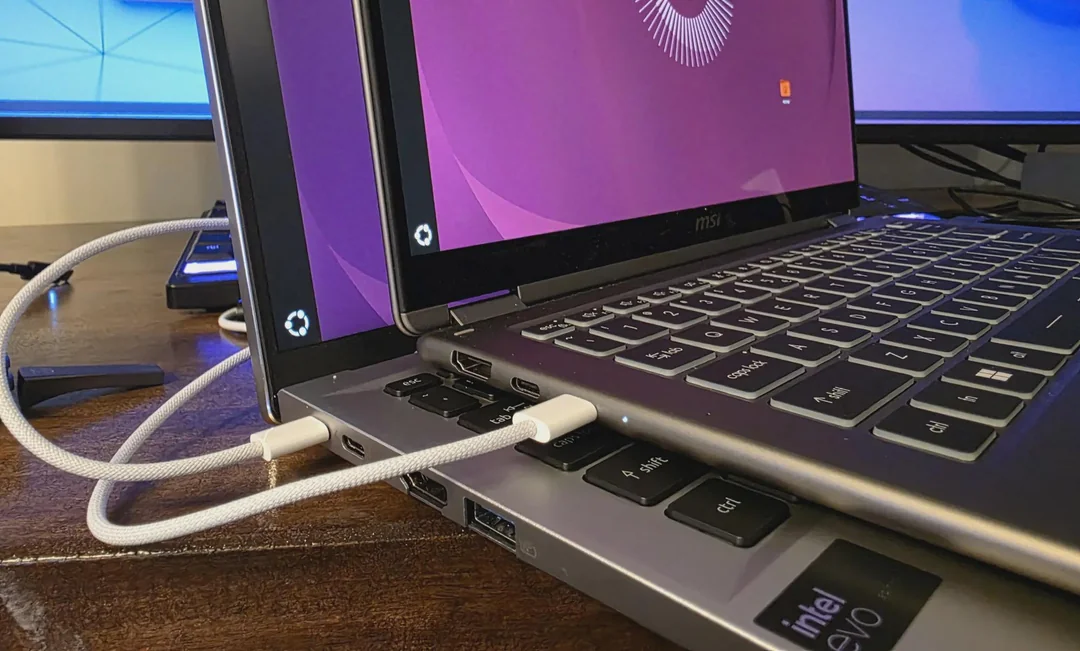 two laptops connected over usb4 directly two laptops connected over usb4 directly