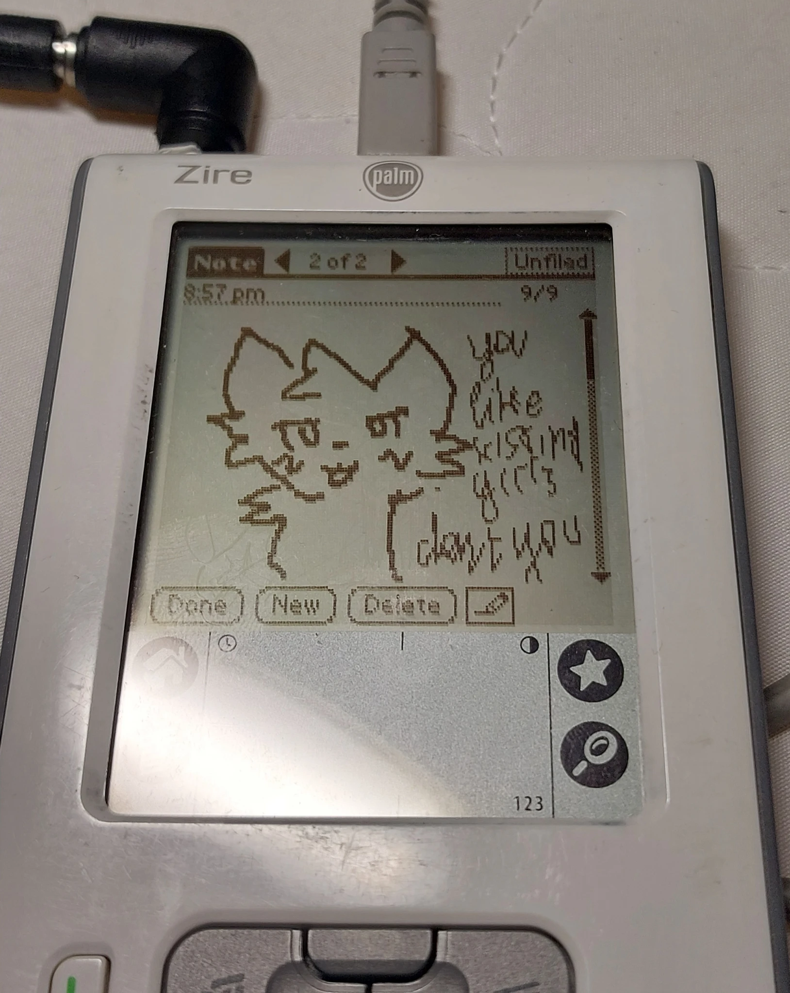 voxel lunya :spinny_fox_trans::cat_attack: (@vox)